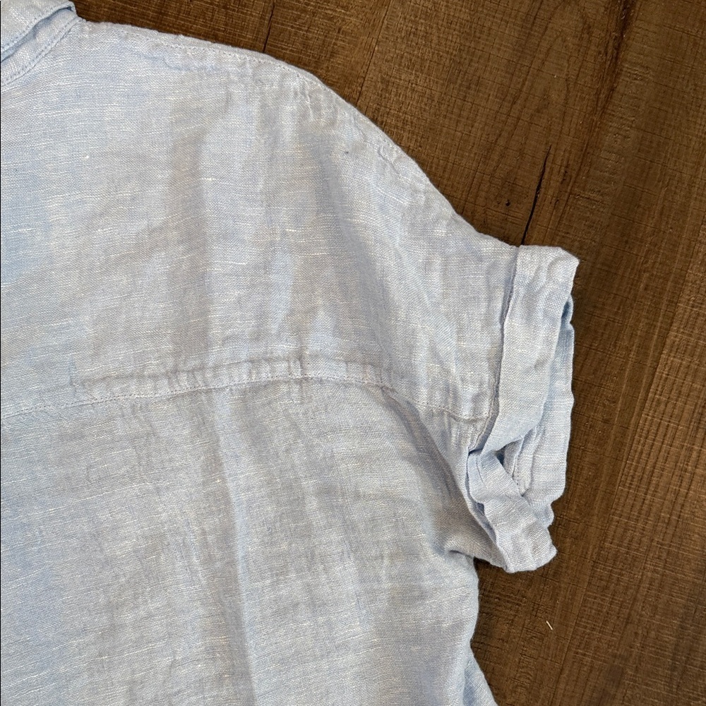 Tahari Light Blue 100% linen Button-Down blouse - Picture 9 of 10